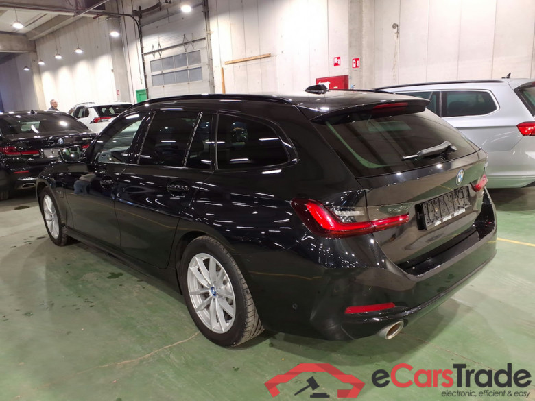 BMW 3 SERIES TOURING 2.0 320E TOURING #2