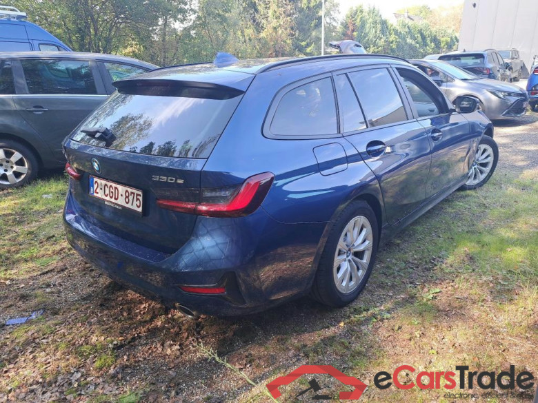 BMW 3 SERIES TOURING 2.0 330E (215KW) XDRIVE TOURING #4
