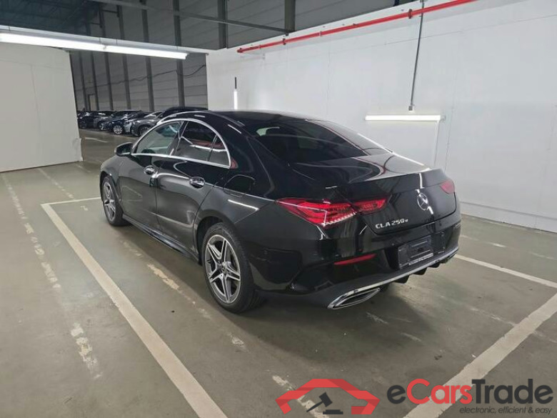 Mercedes CLA 250e Plug-In Hybrid AMG Aut. LED Ambient Widescreen Navi Sport-Leather-Alcantara KeylessGo Camera Klima PDC ... #4