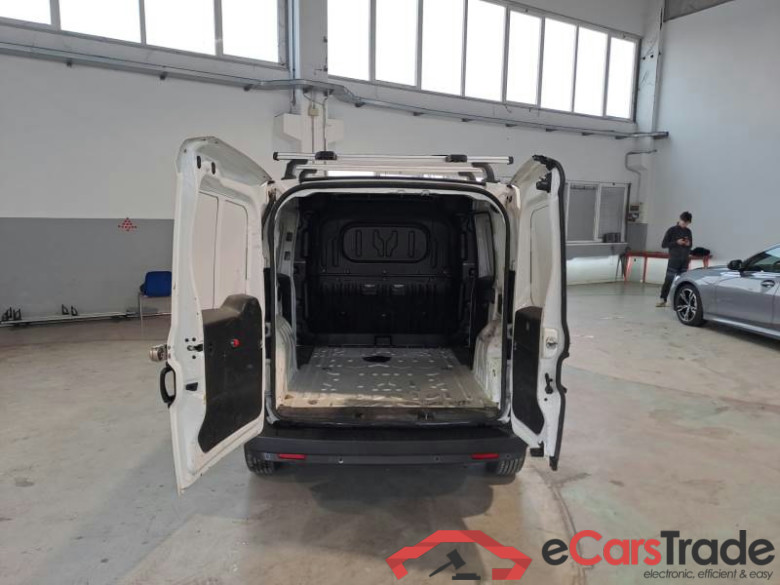 FIAT DOBLÒ CARGO / 2014 / 4P / VETT. FURGONATA CH1 BUSINESS 1.3 MJET 95CV E6D SeS #5