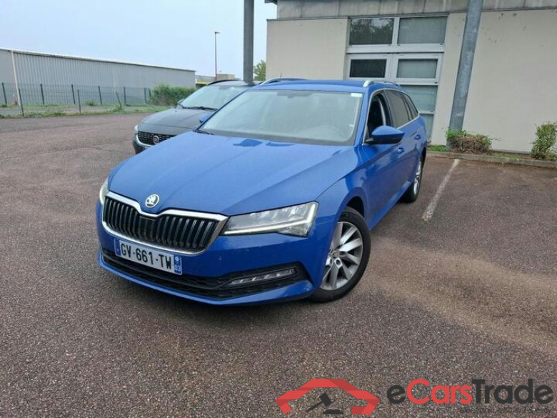 Skoda Superb Combi 2.0 TDI Aut. LED Virtual Navi KeylessGo Camera Klima PDC ... #1