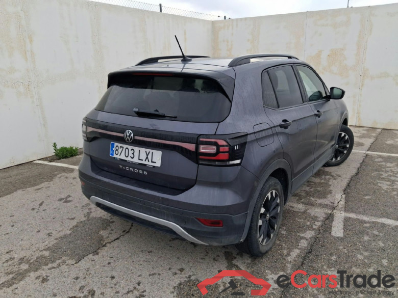 VOLKSWAGEN T-Cross / 2018 / 5P / todoterreno Advance 1.0 TSI 81kW (110CV) #2