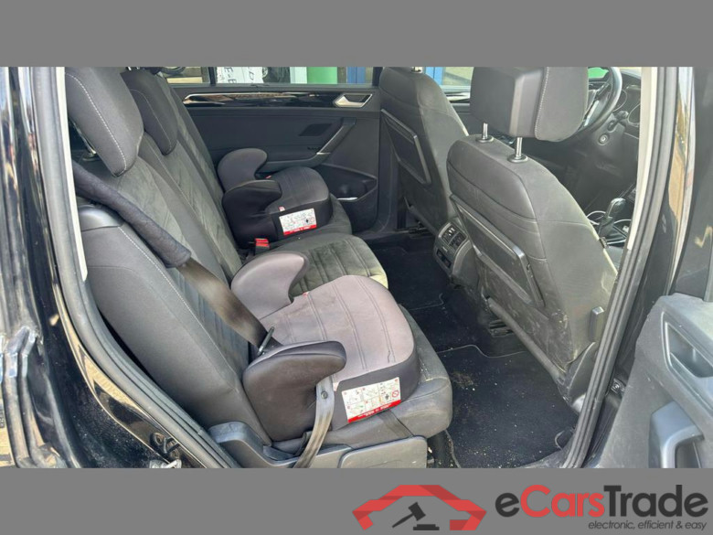 VOLKSWAGEN Touran 1.5 TSI ACT Highline OPF DSG #5