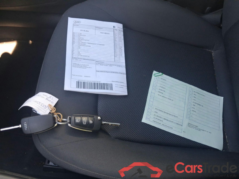 AUDI A3 / 2016 / 5P / berlina con portón Sportback 30 TDI 85kW (116CV) #5