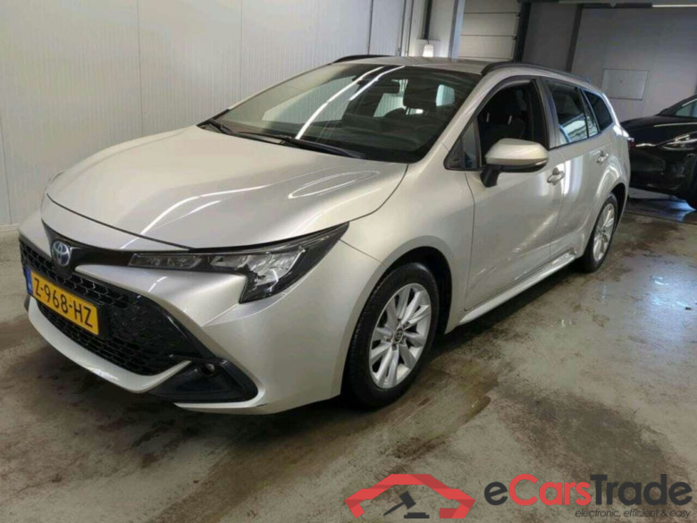TOYOTA Corolla Touring Sports Hybrid 140 Active #1