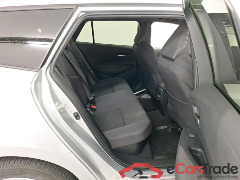 TOYOTA COROLLA TOURING SPORTS 1.8 HEV DYNAMIC E-CVT #6