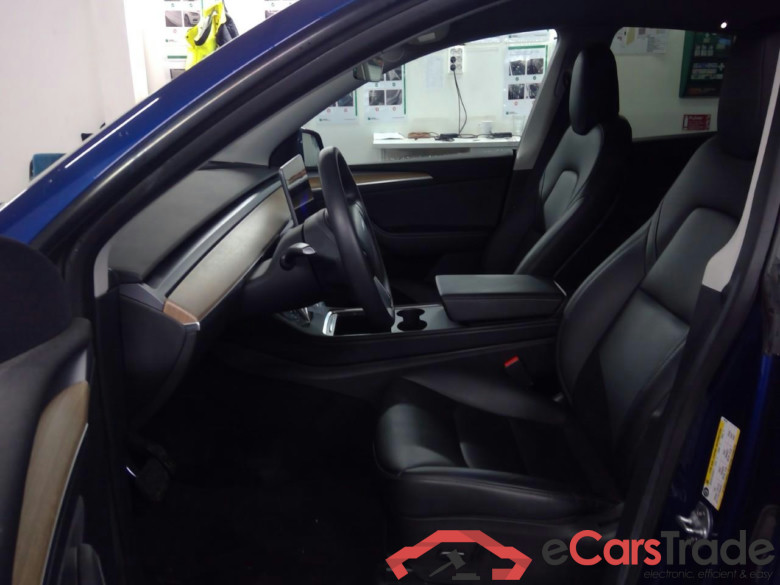 Model Y Long-Range AWD #5