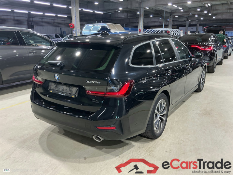 BMW 3 SERIES TOURING 2.0 320E TOURING #4