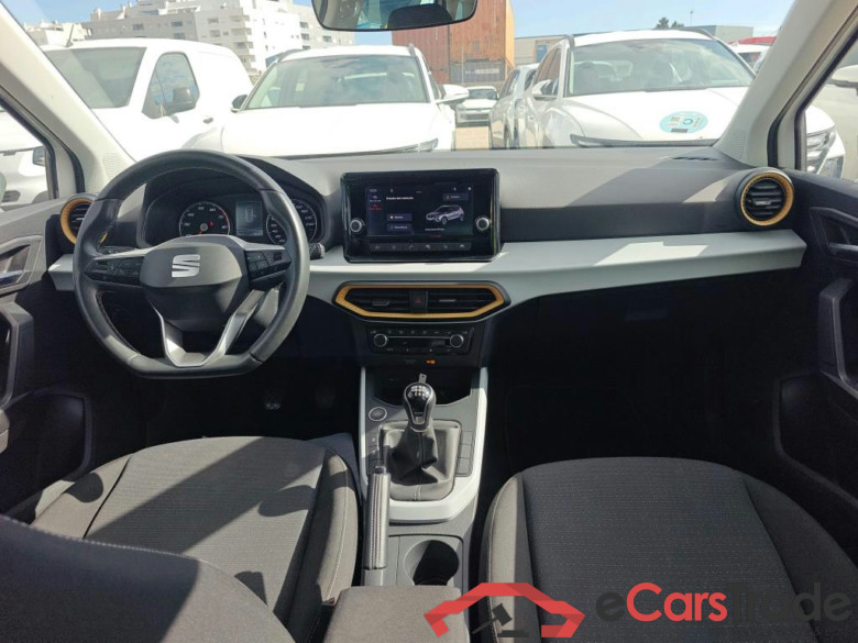 SEAT Arona / 2021 / 5P / todoterreno 1.0 TSI 81kW (110CV) Style XL Edition(SP) #3