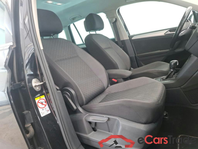 VOLKSWAGEN Tiguan 5p SUV 2.0 TDI 150 DSG7 Confortline Business #6