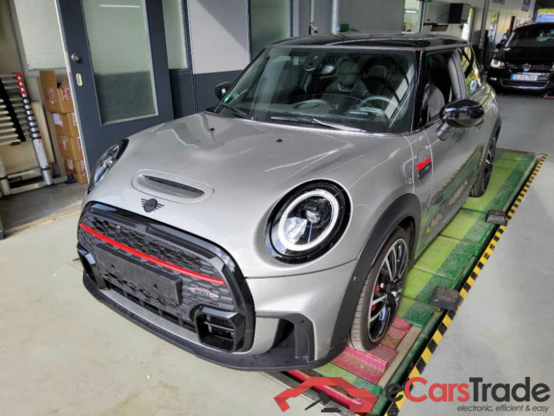 Mini Mini 3-trg. (F56)(2013->) DE - LimS3 John Cooper Works 2.0 EU6d, John Cooper Works Trim (OPF), (Facelift 2