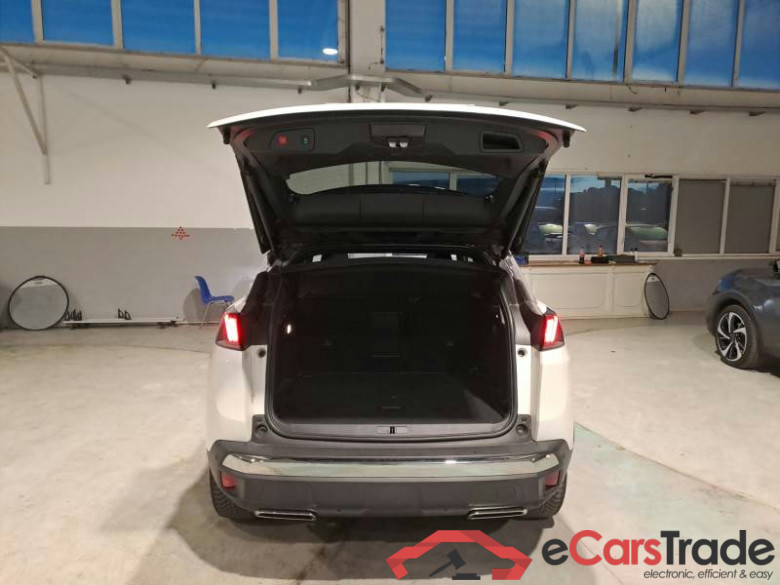 PEUGEOT 3008 / 2020 / 5P / SUV PURETECH TURBO 130 EAT8 GT AUT. #5