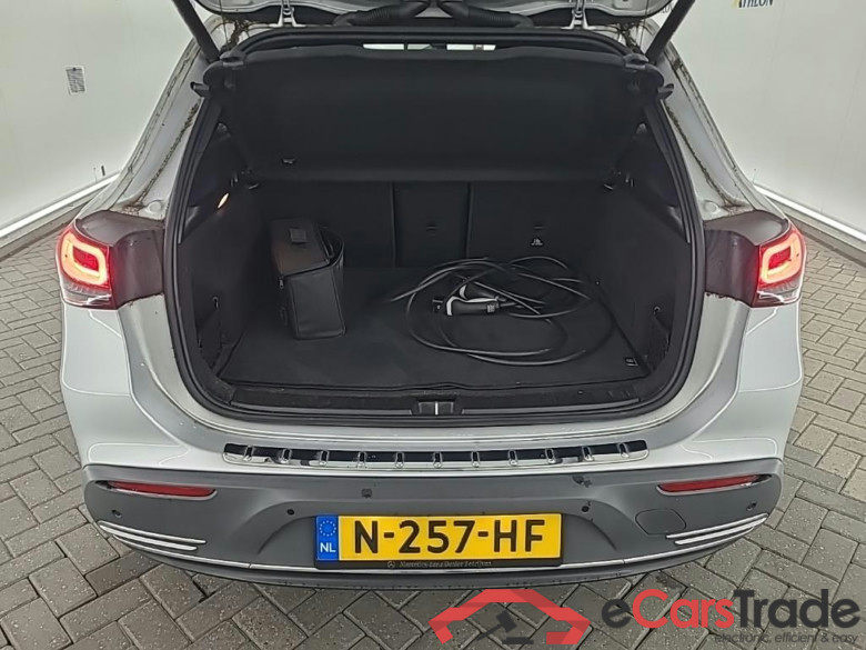 MERCEDES-BENZ EQA 250 Business Solution Luxury auto 5D 140kW #5