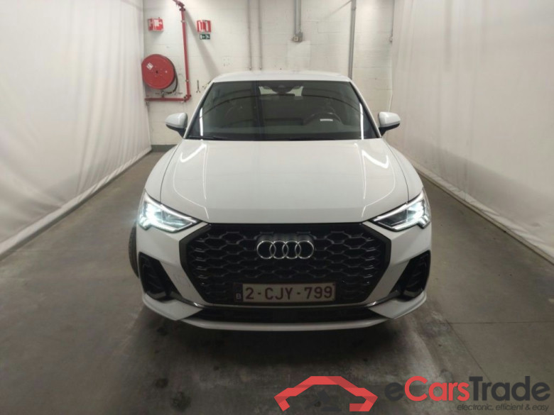 Audi Q3 Sportback 35 TDI S tronic S Line Business Ed 5d #5
