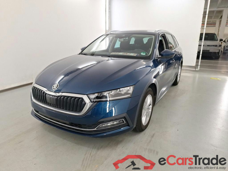 SKODA OCTAVIA COMBI 2.0 CRTDI 110KW DSG7 CLEVER #1