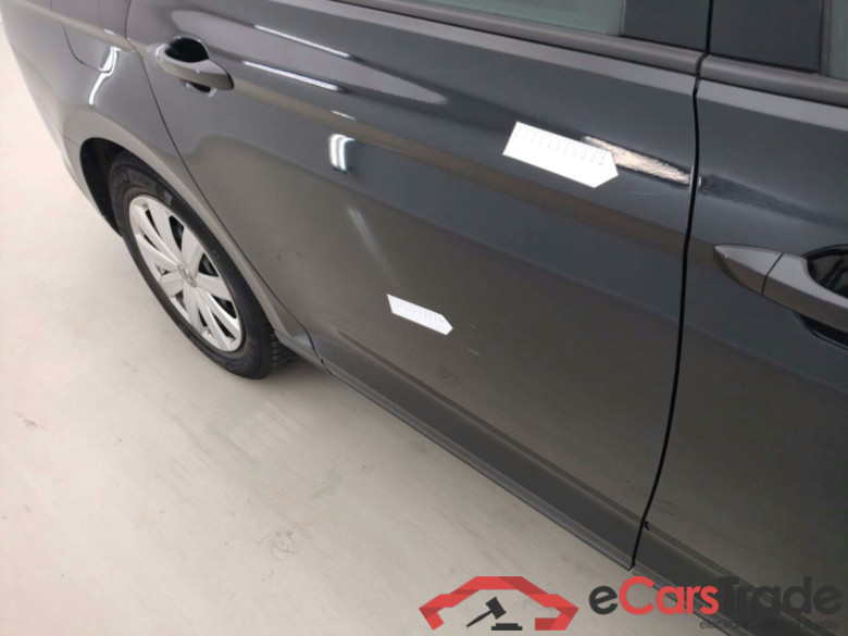 VOLKSWAGEN PASSAT VARIANT 1.5 TSI ACT CONCEPTLINE DSG #6
