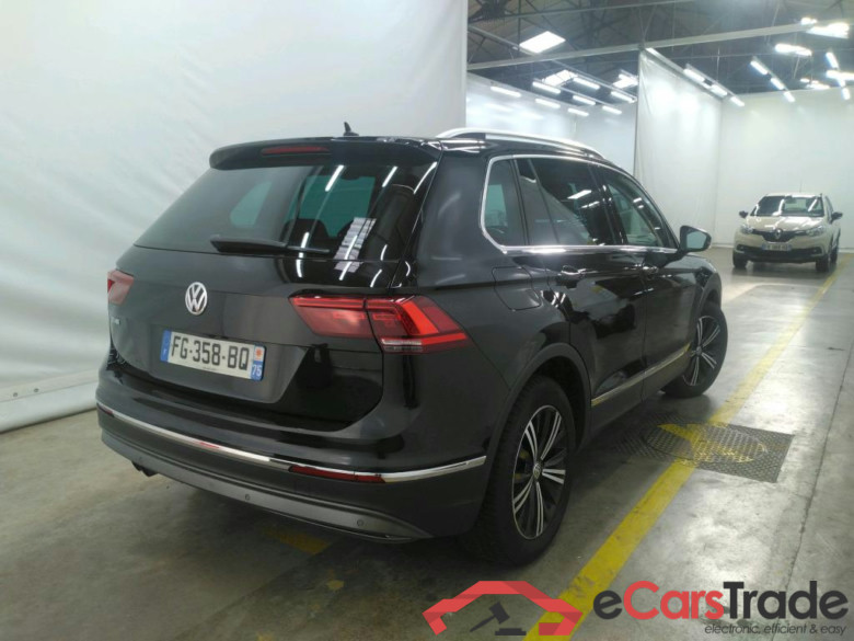 VOLKSWAGEN Tiguan 5p SUV 1 5 TSI 150 EVO DSG7 Carat Exclusive #3