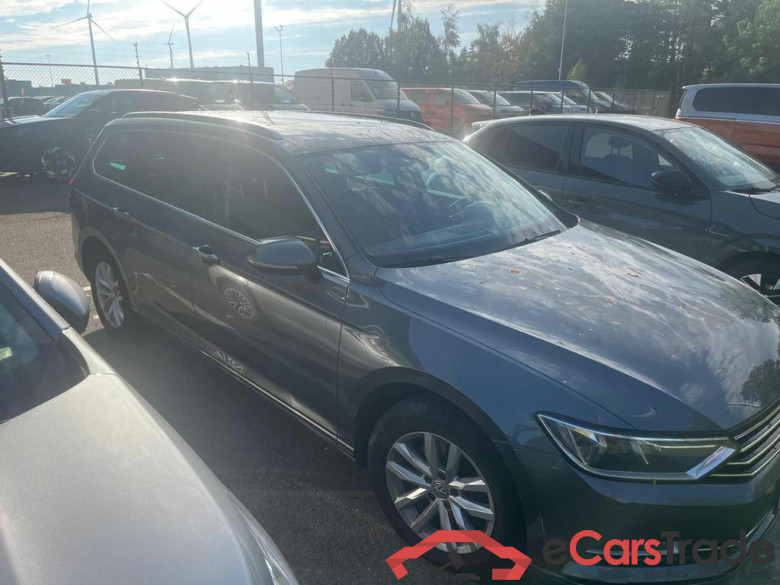 VOLKSWAGEN Passat Variant Dsl SW 2.0 CR TDi Comfortline Business DSG #3