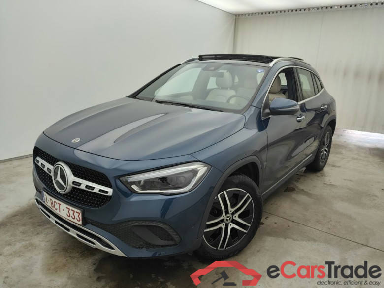 Mercedes-Benz GLA GLA 200 d Business Solution 5d ( nieuwe plaat 2KAL215)