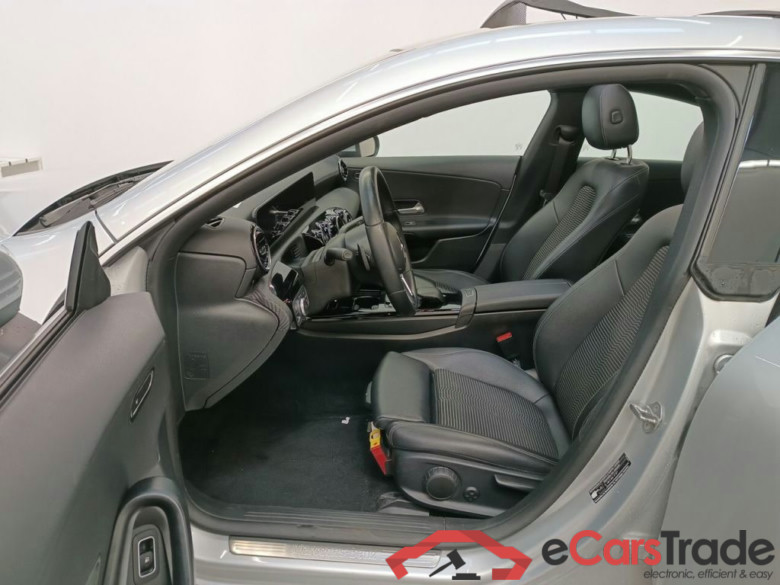 MERCEDES CLASSE CLA COUPE (C118) CLA 250 e 160hp PHEV Business Line 4d #3