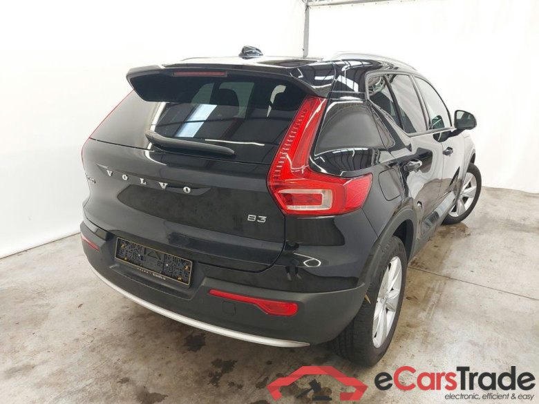 Volvo XC40 B3 Core DCT 5d #2
