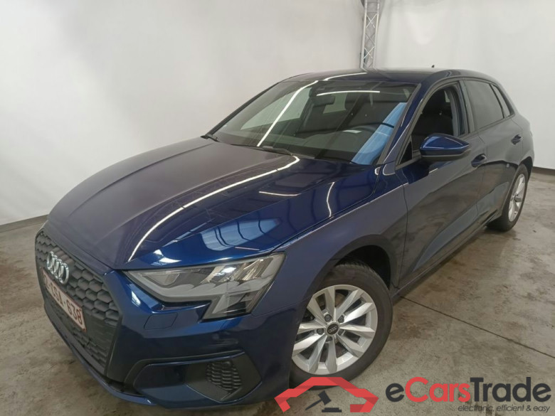 Audi A3 Sportback 2.0 30 TDi 85kW S tronic Attraction B.E. 5d