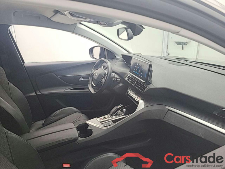 PEUGEOT 3008 1.2 PureTech Allure #3