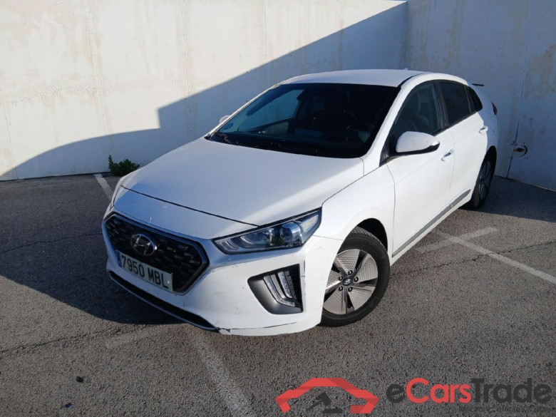 HYUNDAI IONIQ / 2019 / 5P / berlina con portón 1.6 GDI HEV Klass DCT