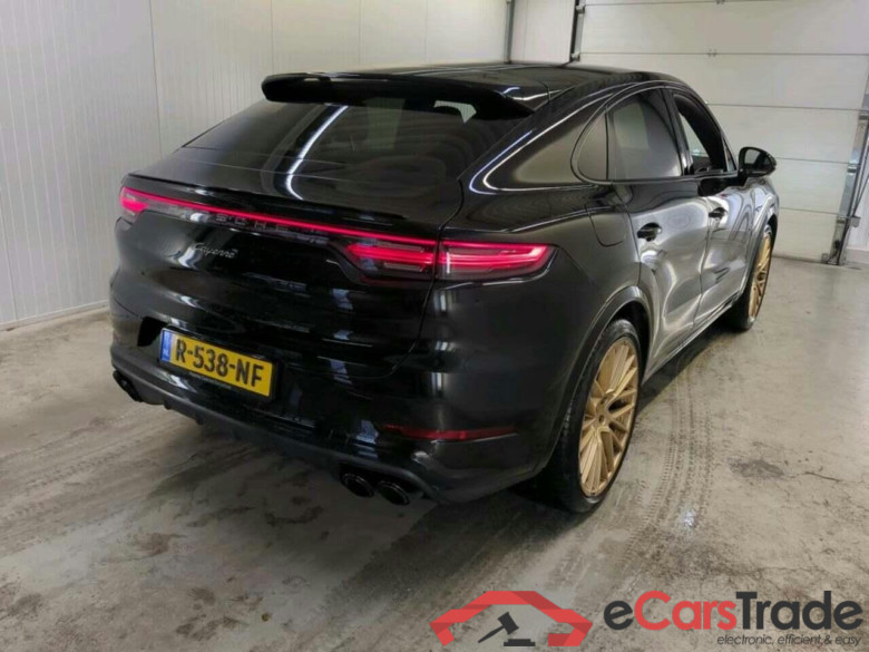 PORSCHE Cayenne Coupé 3.0 E-Hybrid Pl. Ed. #2