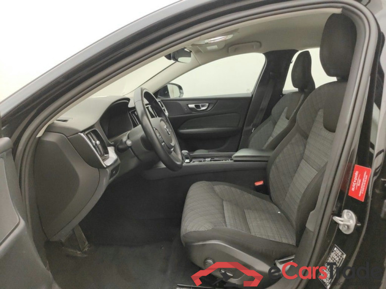 VOLVO V60 DIESEL - 2022 2.0 B4 197hp Core 5d #3