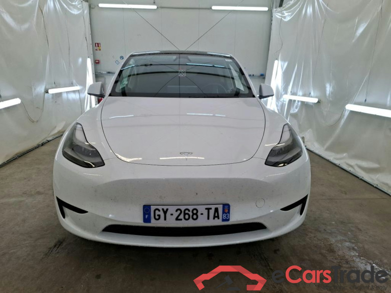 TESLA Model Y / 2021 / 5P / SUV RWD #1