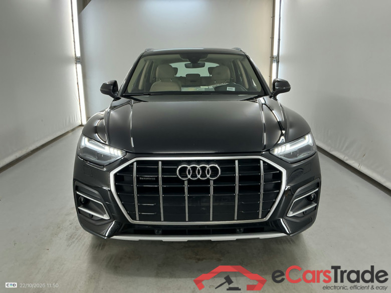 AUDI Q5 2.0 40 TDI S TRONIC QUATTRO B. ED. ADV #2