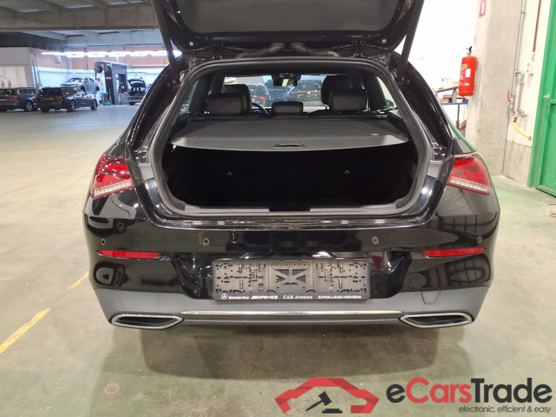MERCEDES-BENZ CLA - Klasse 1.5 CLA 180 D BUSINESS SOLUTION #3