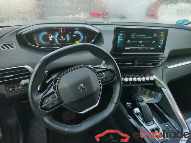 PEUGEOT 3008 Hybrid / 2020 / 5P / todoterreno 225 e-EAT8 Allure #3