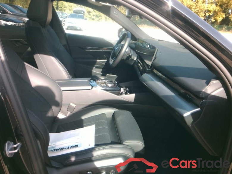 SERIE 5 BERLINE 530 299ch PHEV 6M BB #5