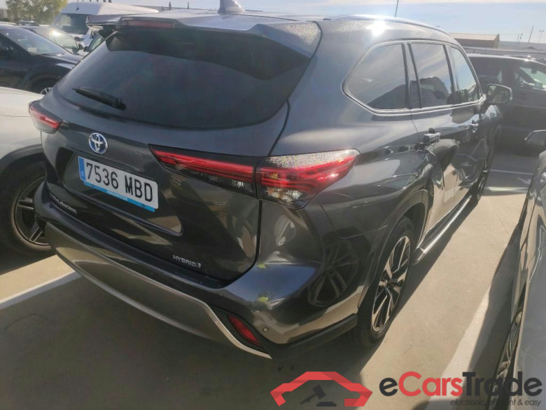 TOYOTA Highlander / 2021 / 5P / todoterreno 2.5 Luxury P. Metalizada #2