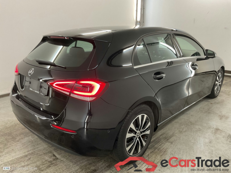 MERCEDES-BENZ A-CLASS 1.3 A 180 BUSINESS LINE DCT #4
