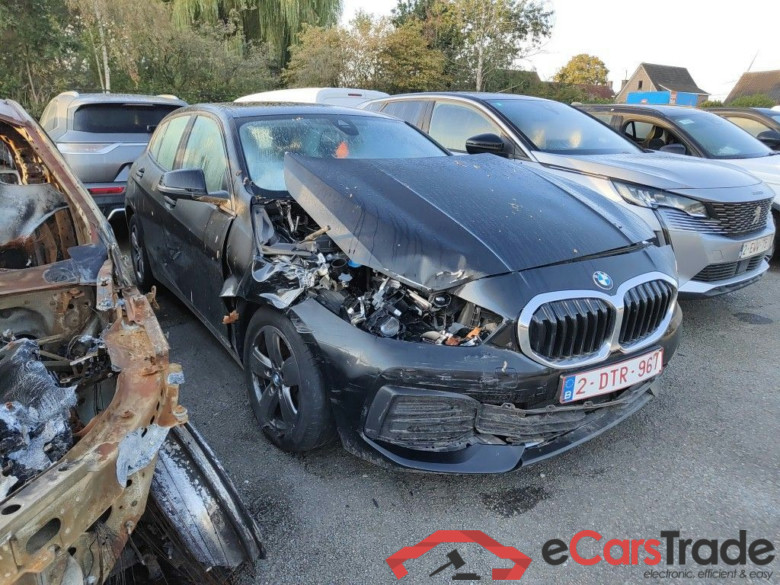 BMW 1 Reeks Hatch 118iA (100 kW) 5d !! damaged car !! #5