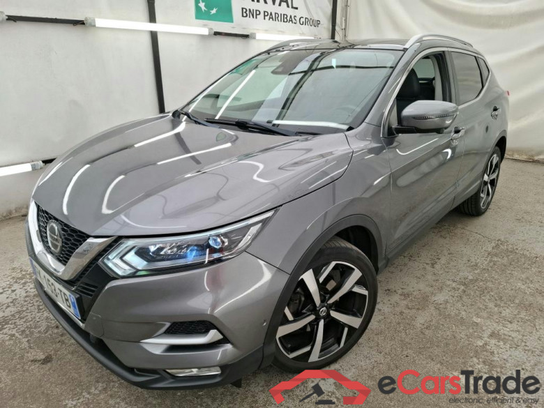 NISSAN Qashqai / 2017 / 5P / Crossover 1.3 DIG-T 160 DCT Tekna