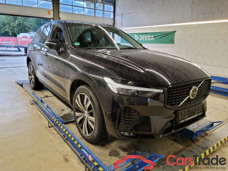Volvo XC60 (03.2017->) DE - SUV5 B5 (Benzin) AWD EU6d, Ultimate Dark Mild-Hybrid, (Facelift) 2022 - 202 #2