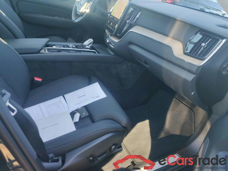 VOLVO XC60 / 2017 / 5P / todoterreno 2.0 T6 PHEV Plus Bright Auto eAWD #6