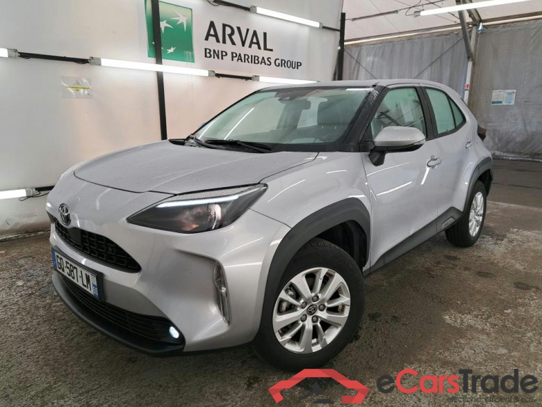 TOYOTA Yaris Cross Hybride / 2021 / 5P / SUV 1.5 HYBRID 116H DYNAMIC BUSINESS BEY AWD