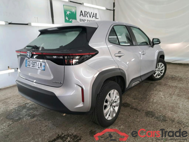 TOYOTA Yaris Cross Hybride / 2021 / 5P / SUV 1.5 HYBRID 116H DYNAMIC BUSINESS BEY AWD #3